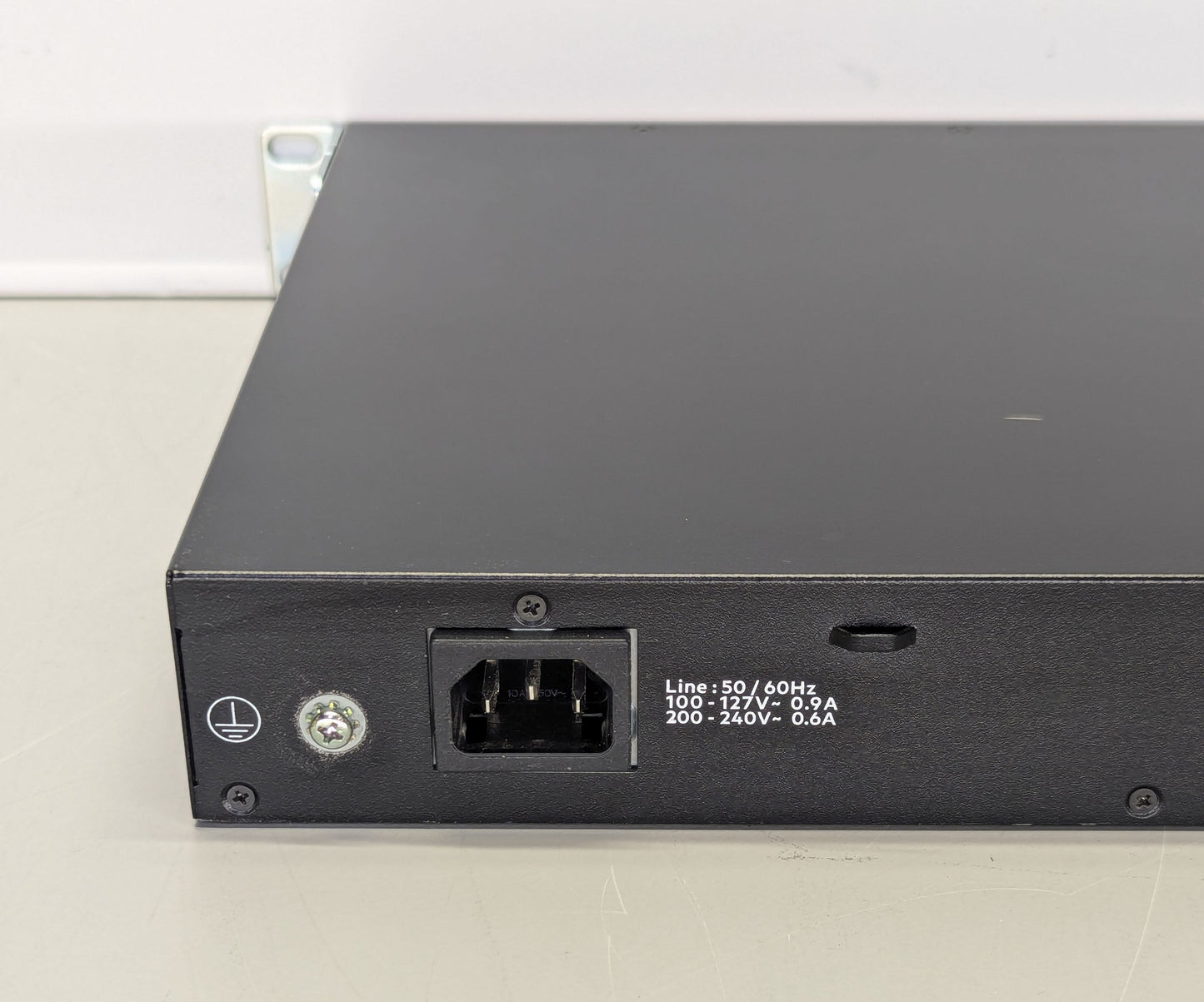 HPE Aruba Networking Switch (JL254A)