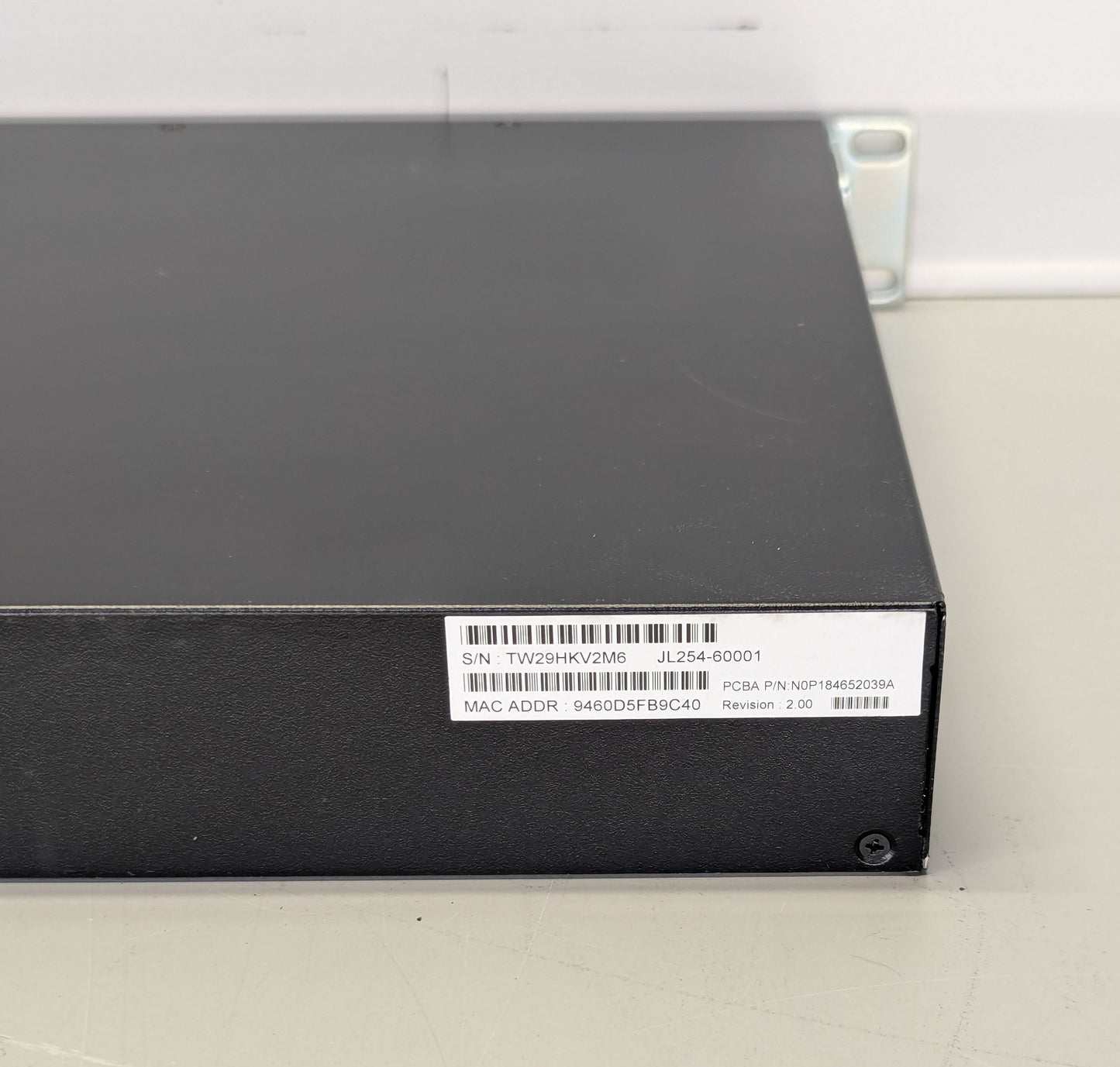 HPE Aruba Networking Switch (JL254A)