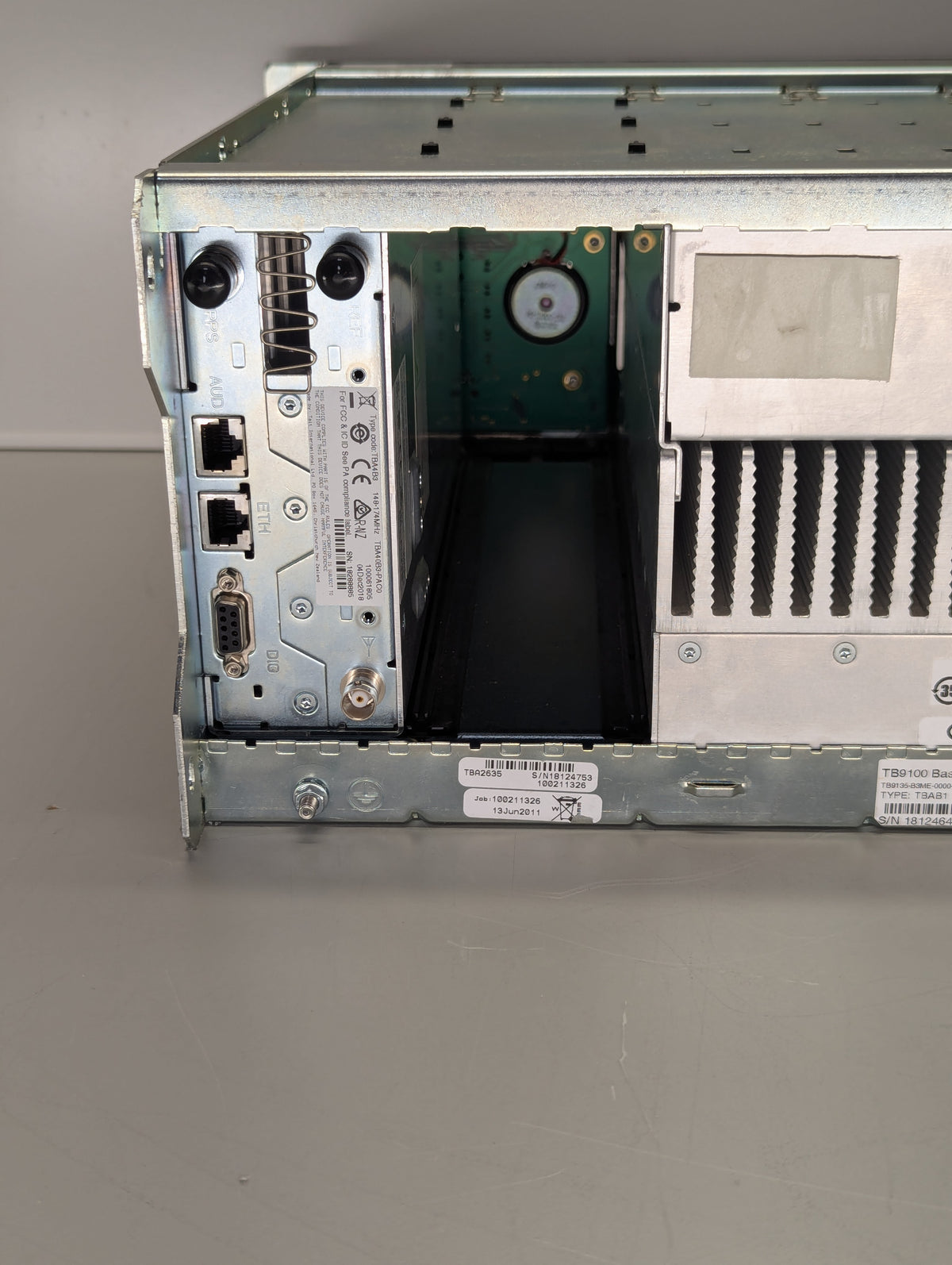 TAIT TB9100 VHF Repeater AC