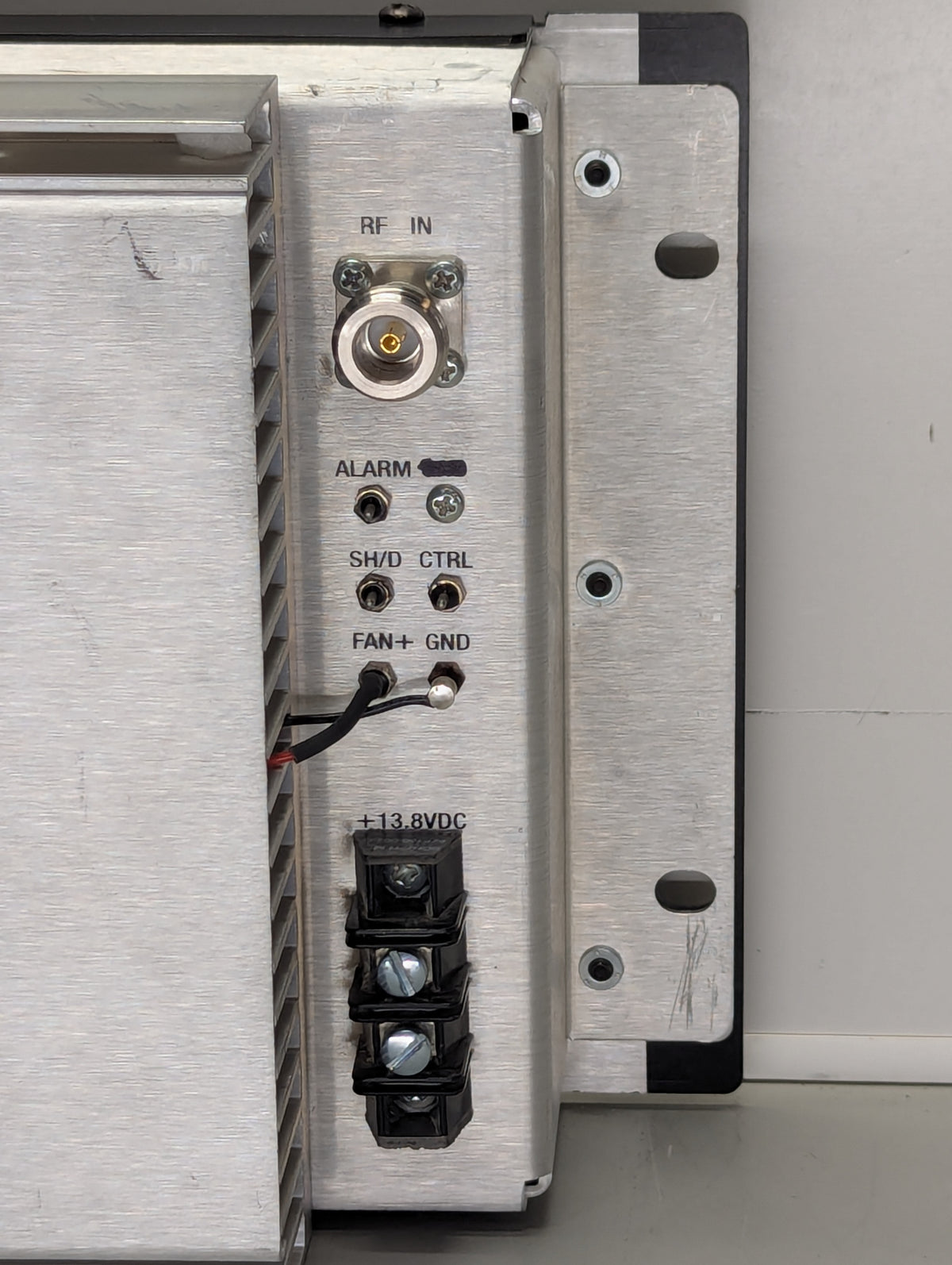 CRESCEND TECHNOLOGIES (P10-2HA1-C5-002) 450-470 MHz IN-LINE P.A