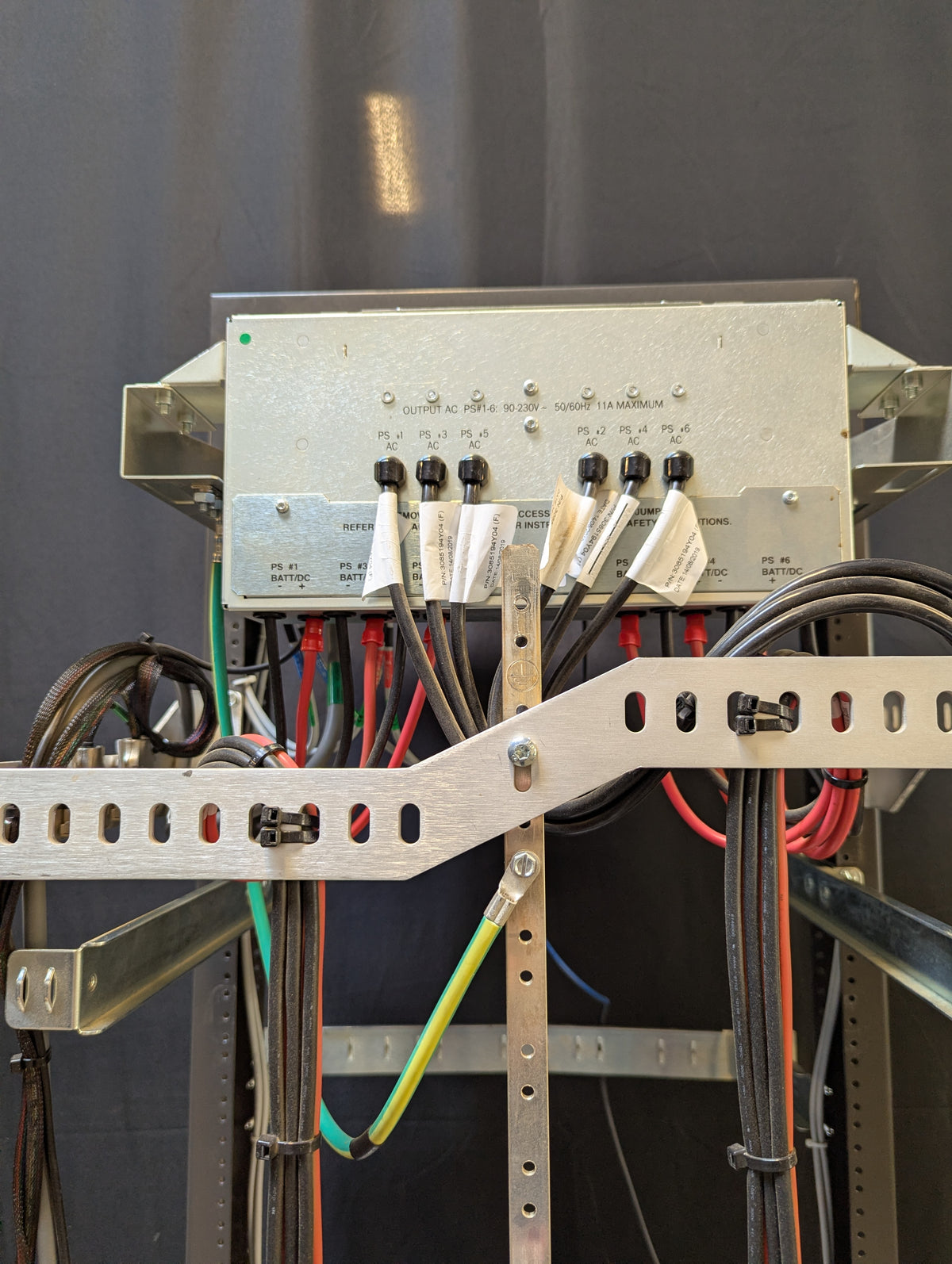 MOTOROLA GTR8000 Expandable Site Subsystem (ESS) EXPANSION RACK 800 MHz