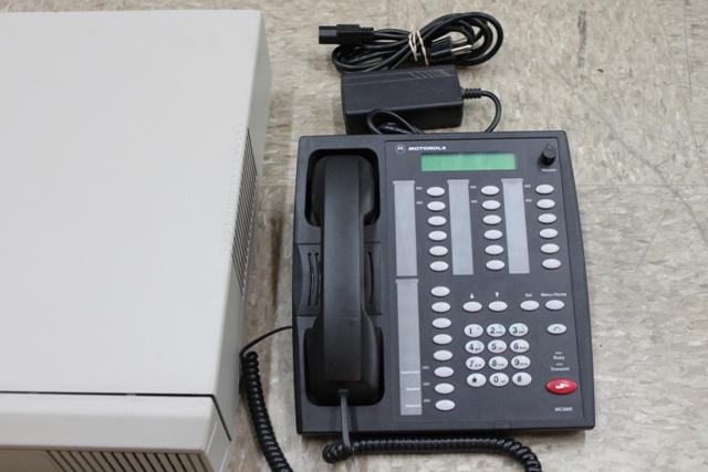 Motorola Astro Spectra UHF (470-520MHz) Digital Consolette w/MC3000 Remote