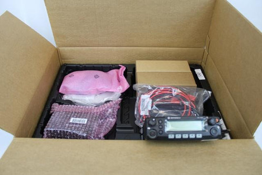 Motorola XTL2500 700/800MHz Mobile Radio (P25) - New "Old Stock"