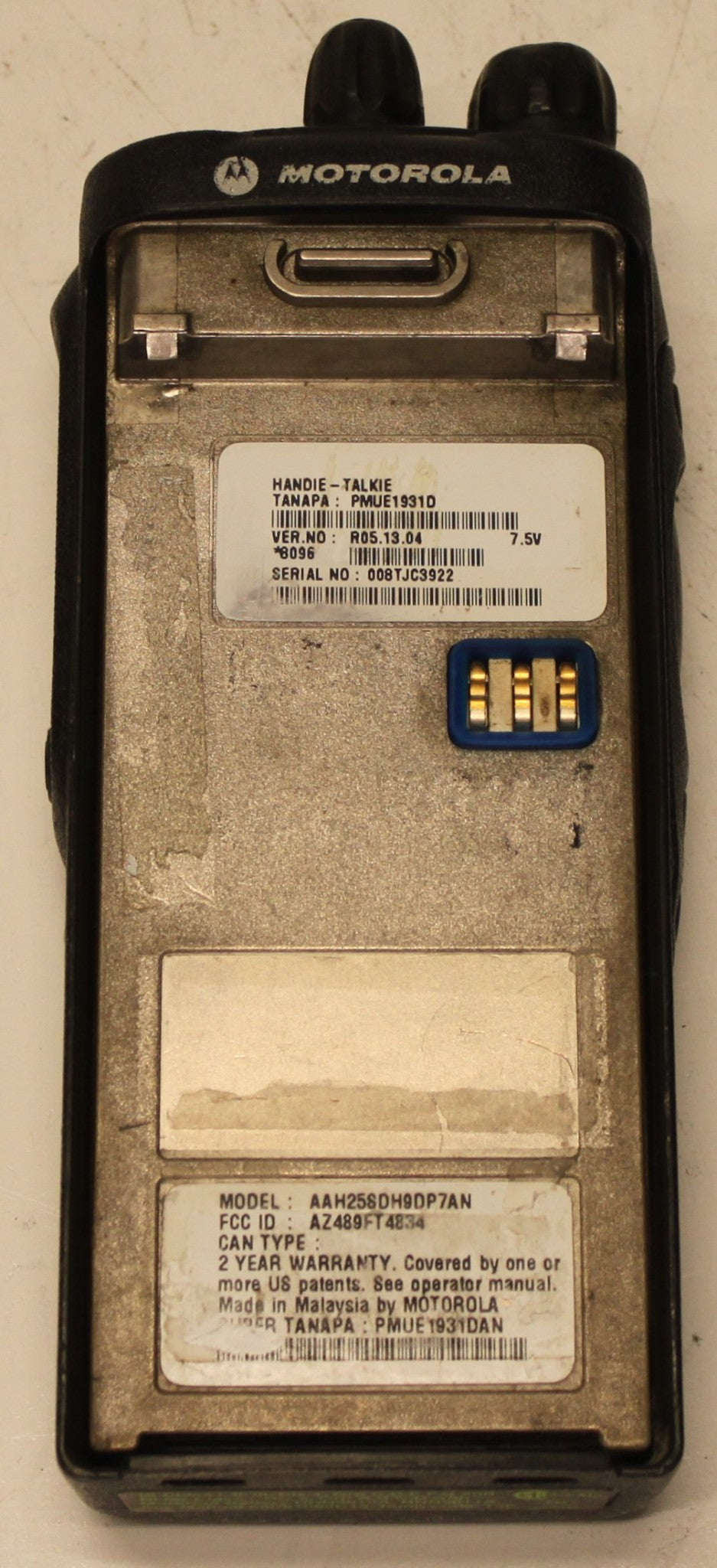 Motorola HT1250 LS+ UHF 450-512 MHz 4 Watt 32 Channel Radio (Ltd Keypad)