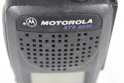 Motorola XTS2500 Model 2 700/800Mhz  - H46UCF9PW6AN