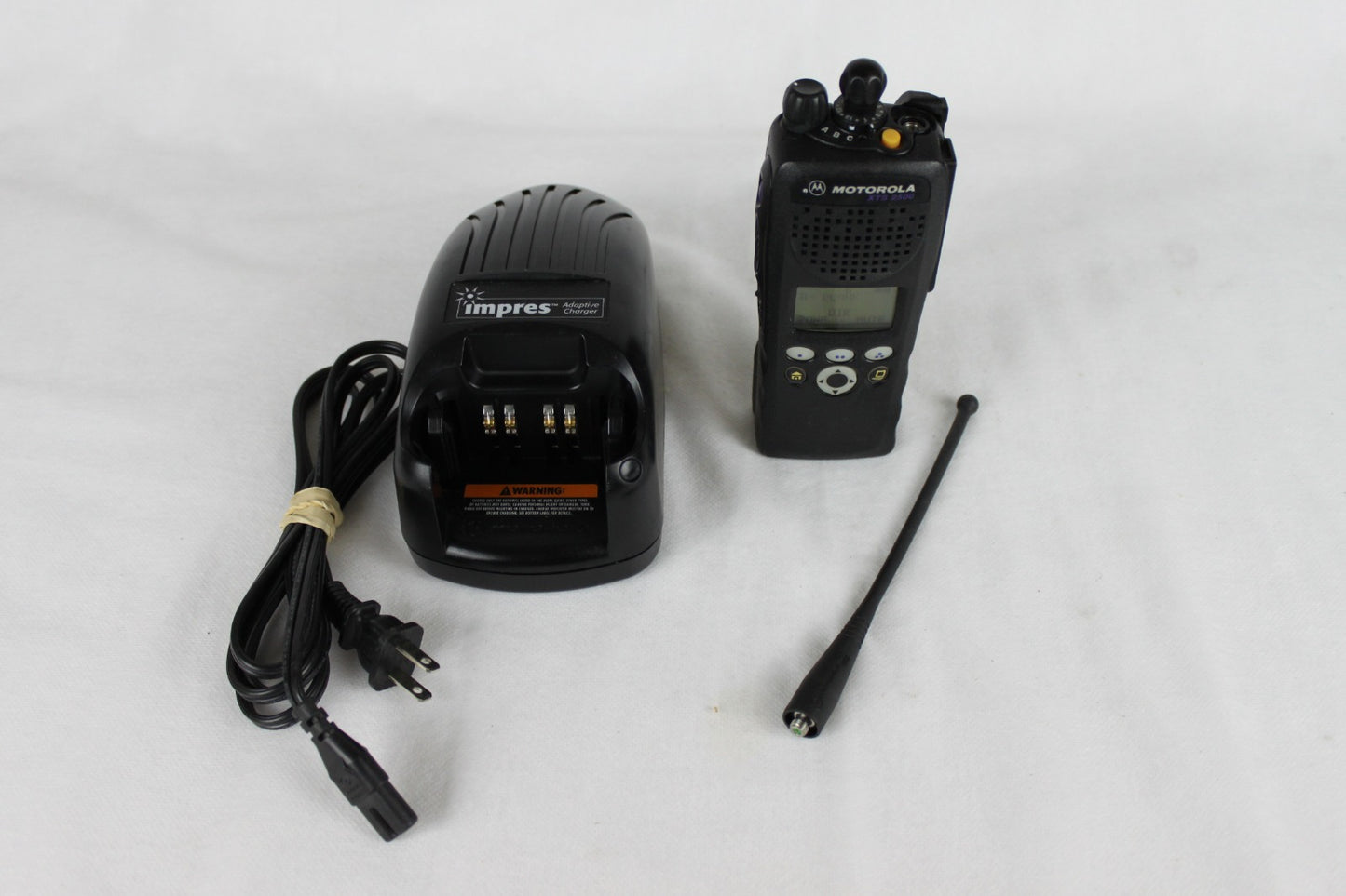 Motorola XTS2500 Model 2 700/800Mhz  - H46UCF9PW6AN