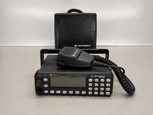 Motorola Mobile MCS2000 UHF 450-520 Mhz 160ch 40W Model 3