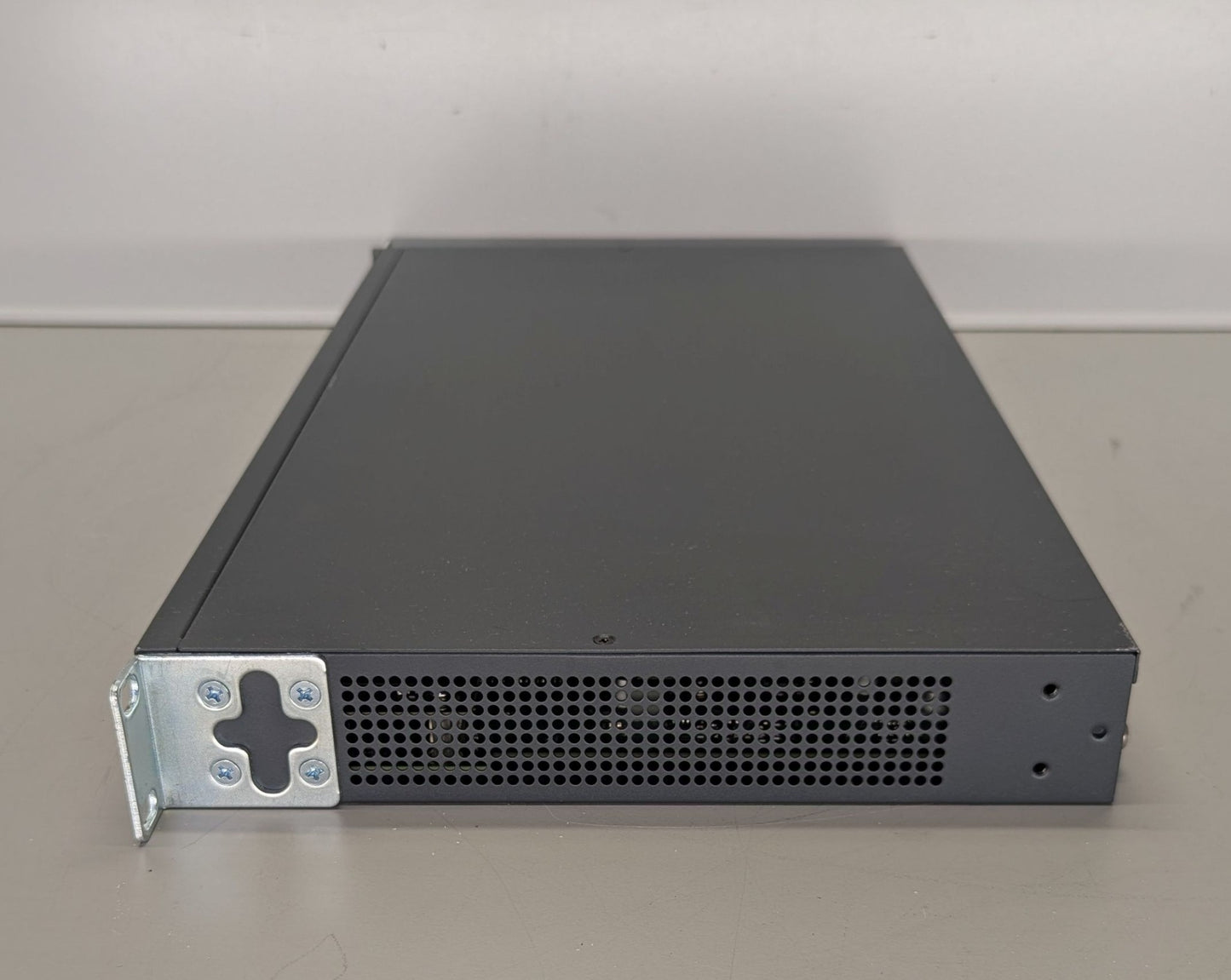 HP Procurve 2620-24 switch (J9623A)