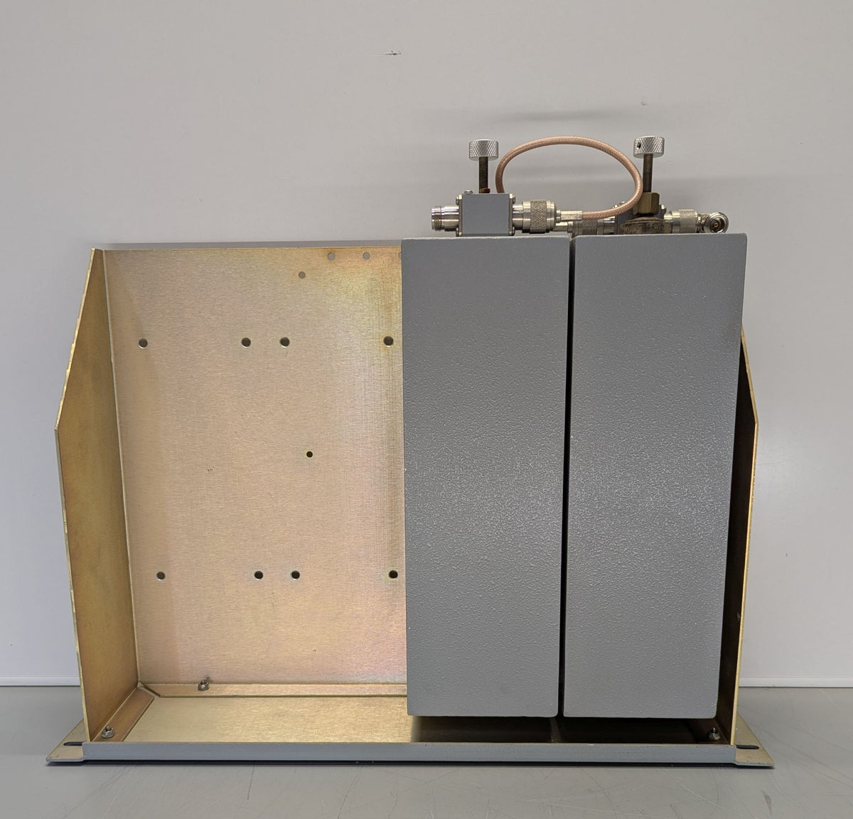 EMR 6554-SNC-2 (440-512 MHz) 2-Cavity Pass-Notch Filter
