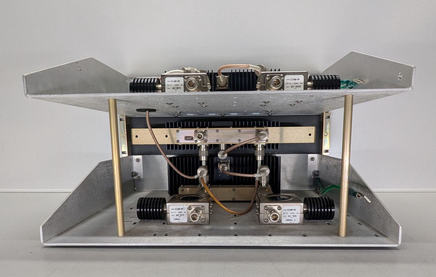 CELWAVE TCC 460-4 Hybrid Combiner