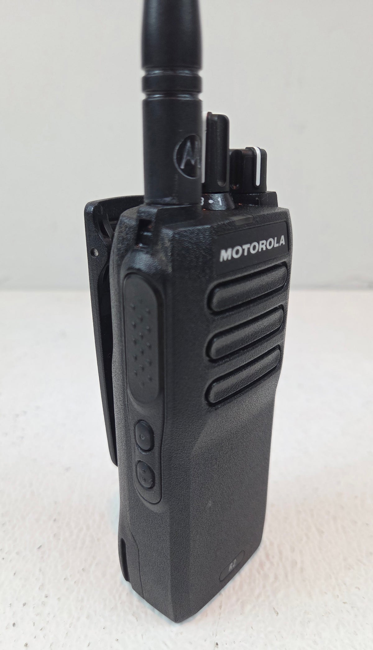 Motorola Portable R2 UHF 403-470 Mhz 64ch 4W