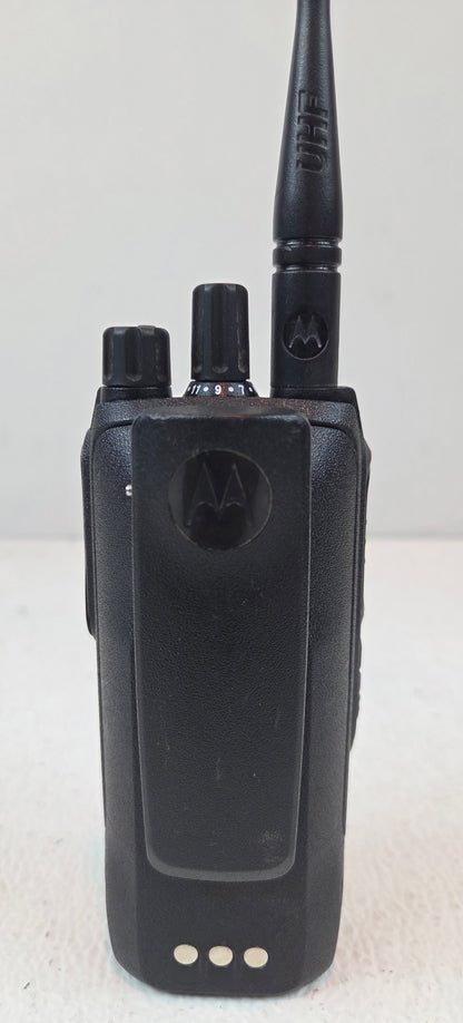 Motorola Portable R2 UHF 403-470 Mhz 64ch 4W