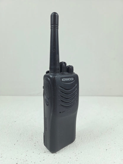 Kenwood Portable TK-3000-1 UHF 440-480 MHz 16ch 4W