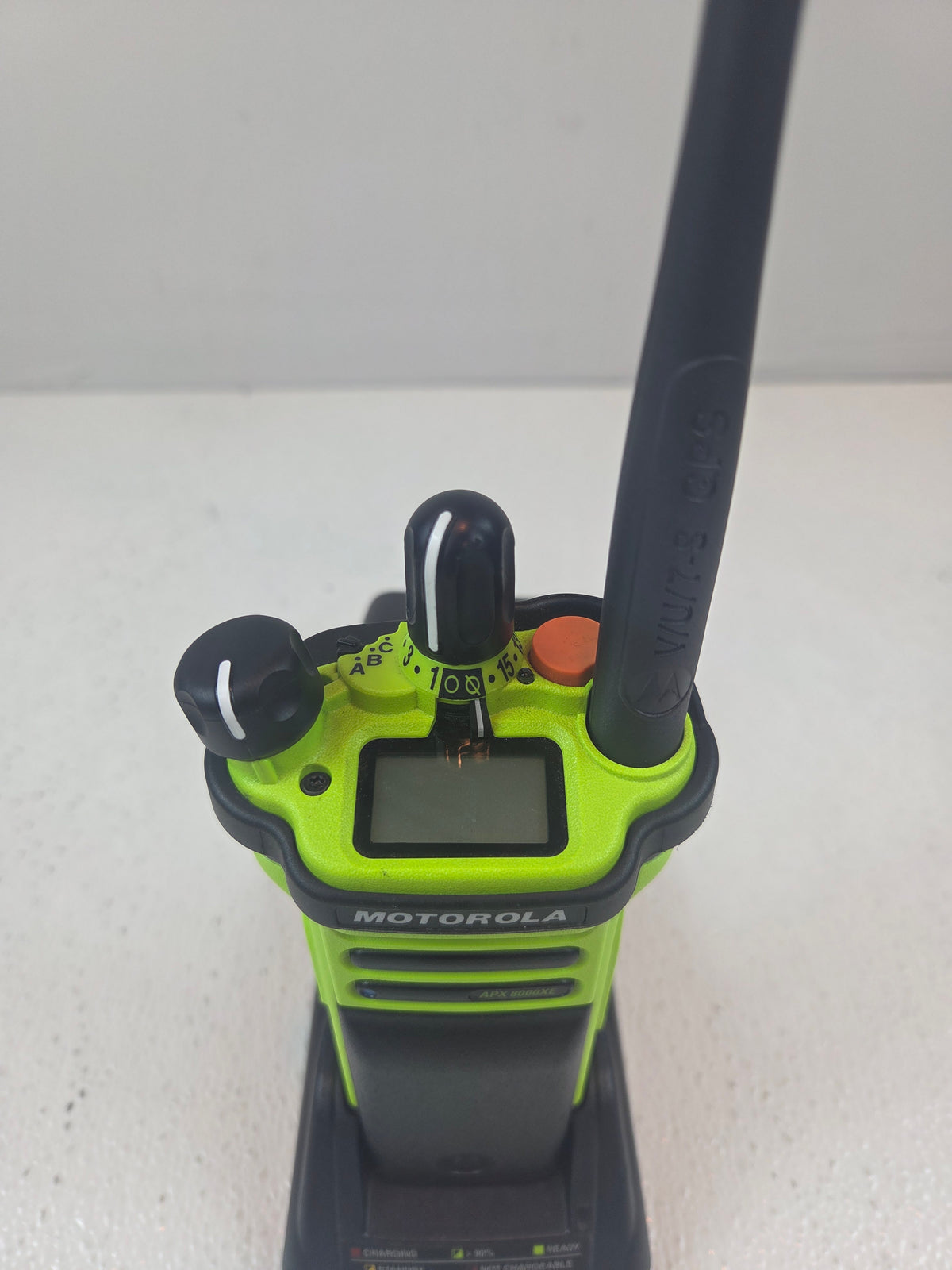 Motorola Portable APX8000XE VHF UHF 7/800 1200ch 6W M1.5 AN