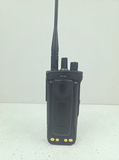 Motorola Portable XPR7380e 800/900 806-941 Mhz 32ch 2.5W Capable