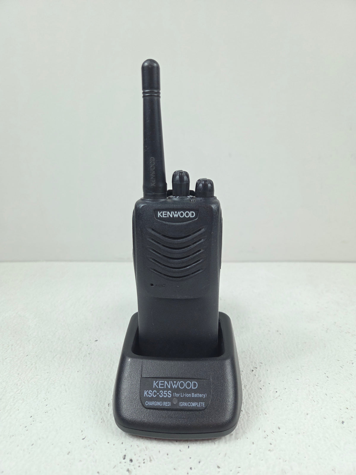 Kenwood Portable TK-3000-1 UHF 440-480 MHz 16ch 4W
