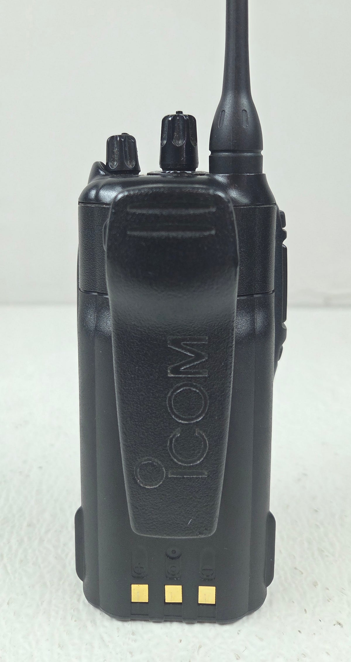 Icom Portable IC-F4011 UHF 400-470 Mhz 16ch 4W
