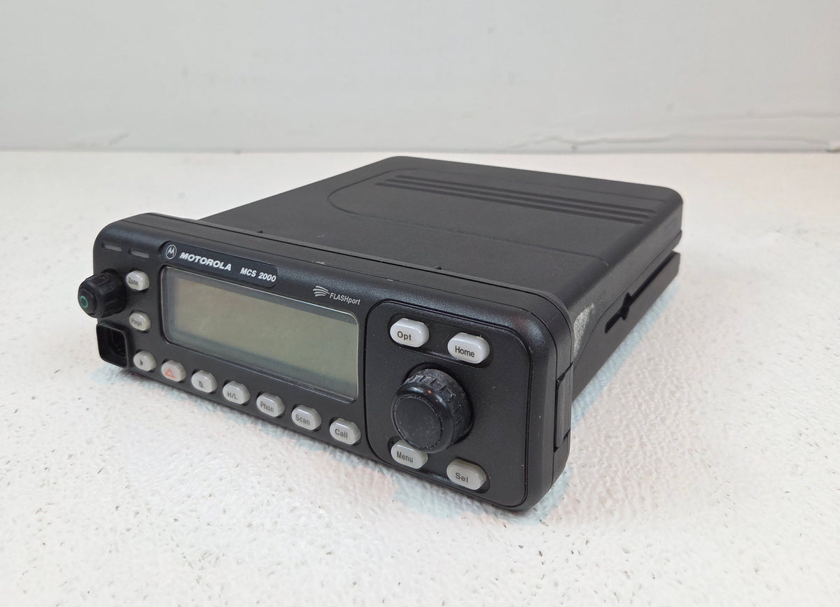 Motorola Mobile MCS2000 UHF 450-520 Mhz 160ch 40W Model 2