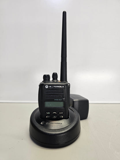 Motorola Portable EX560 XLS VHF 136-174 Mhz 160ch 5W