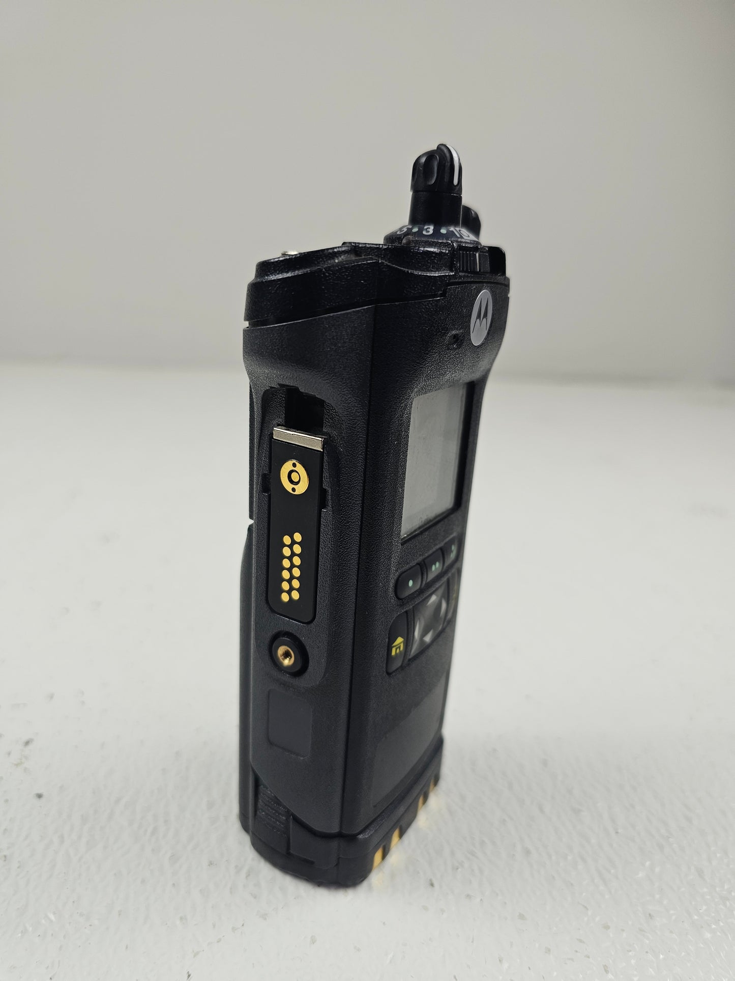 Motorola Portable APX6000 VHF 136-174 1000ch 6W M2.5 BN