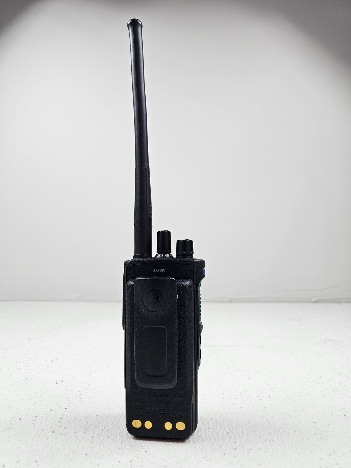 Motorola Portable APX900 VHF 136-174 Mhz 512ch 5W