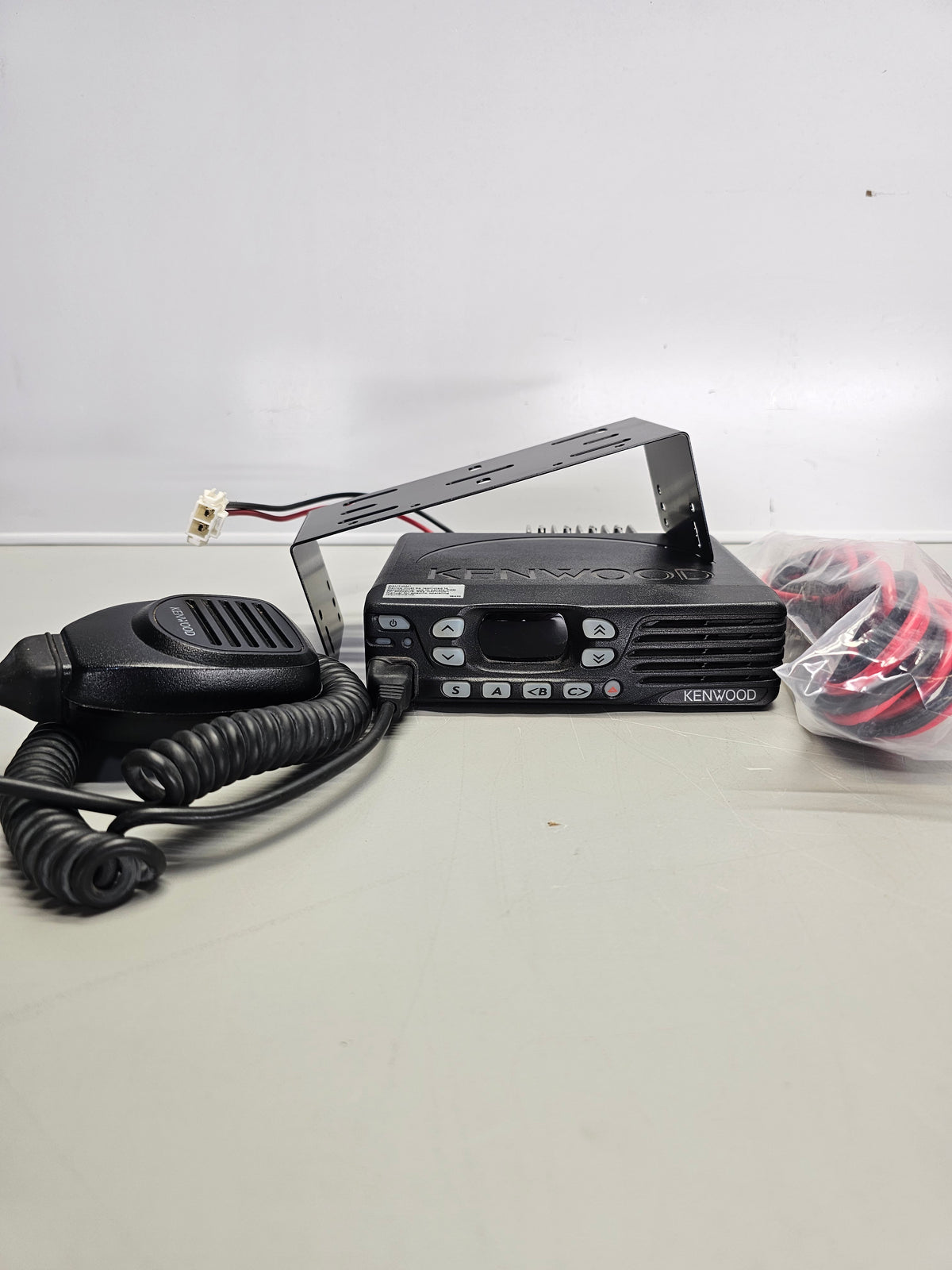 Kenwood Mobile TK-8302U-1 UHF 450-520 MHz 16ch 25W