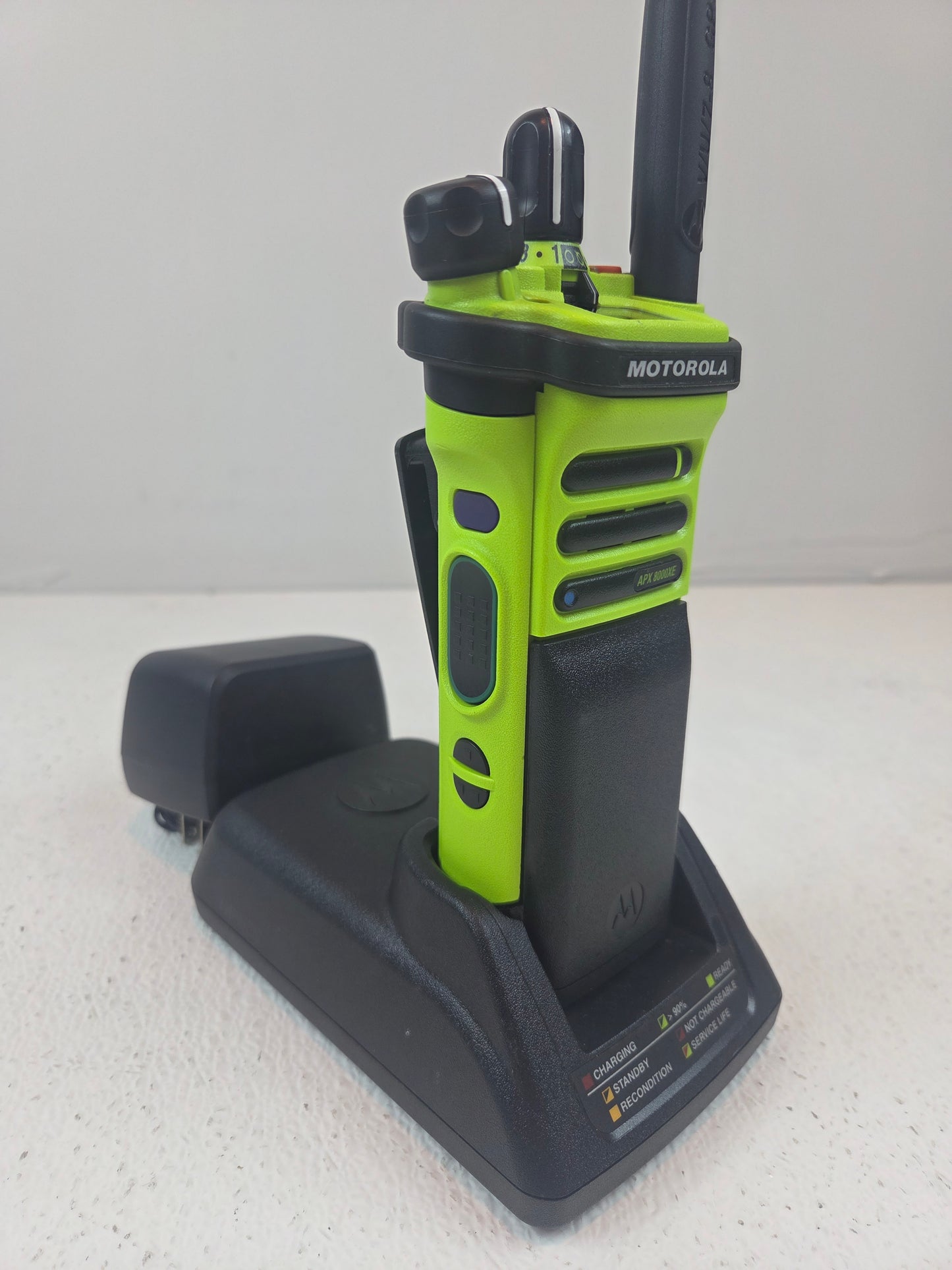 Motorola Portable APX8000XE VHF UHF 7/800 1200ch 6W M1.5 AN