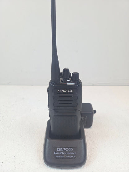 Kenwood Portable NX-1300DU-K UHF 450-520 Mhz 64ch 5W