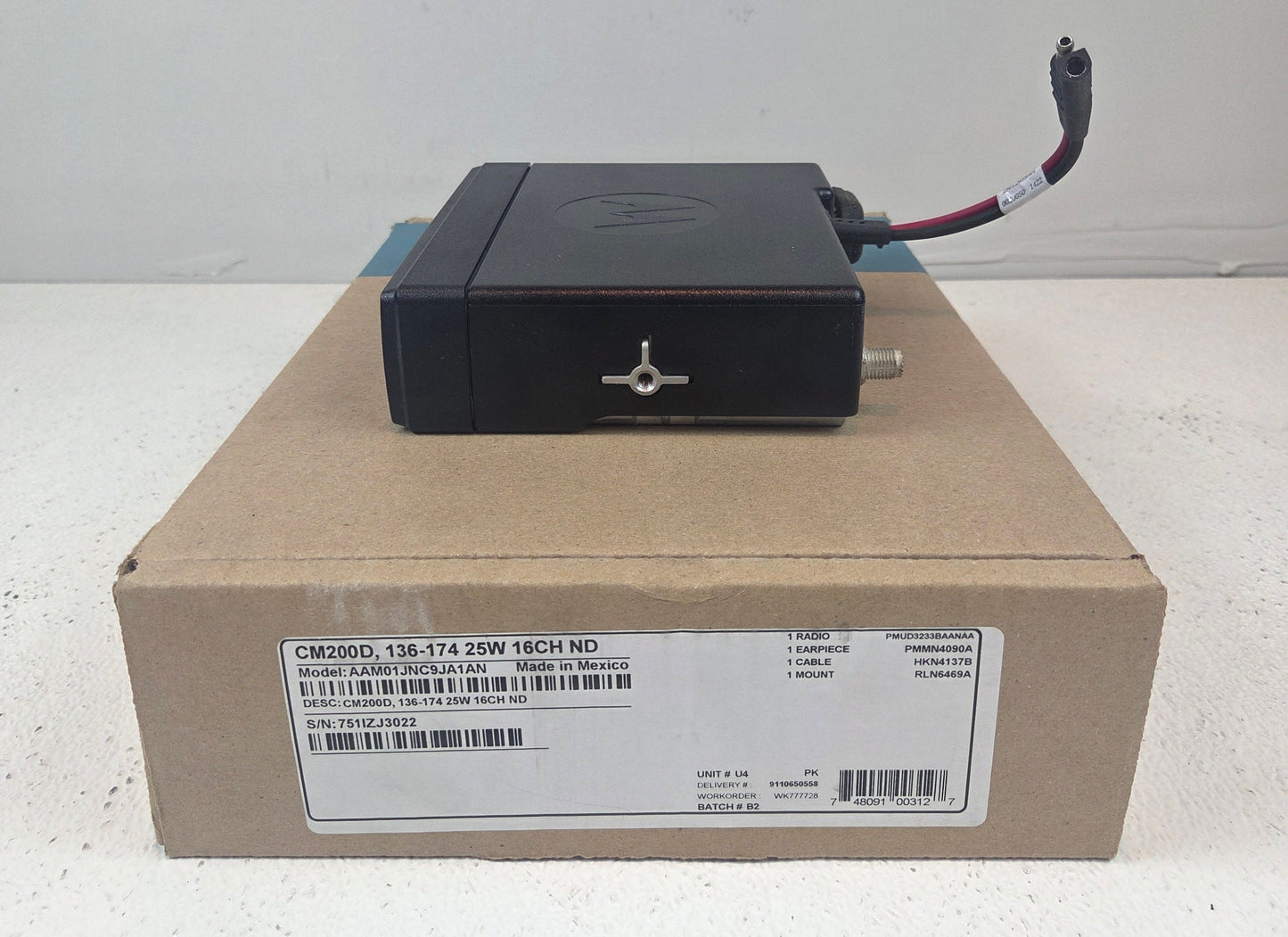 Motorola Mobile CM200D VHF 136-174 Mhz 16ch 25W Digital (NEW IN BOX)
