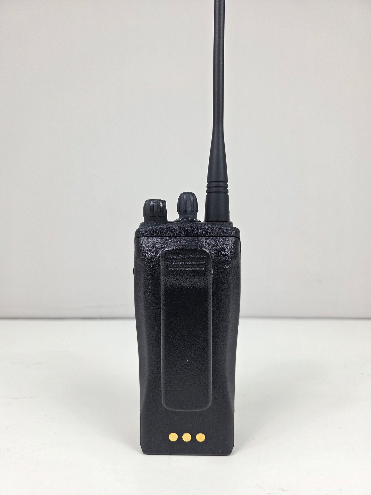 Motorola Portable CP200 UHF 403-440 Mhz 16ch 4W