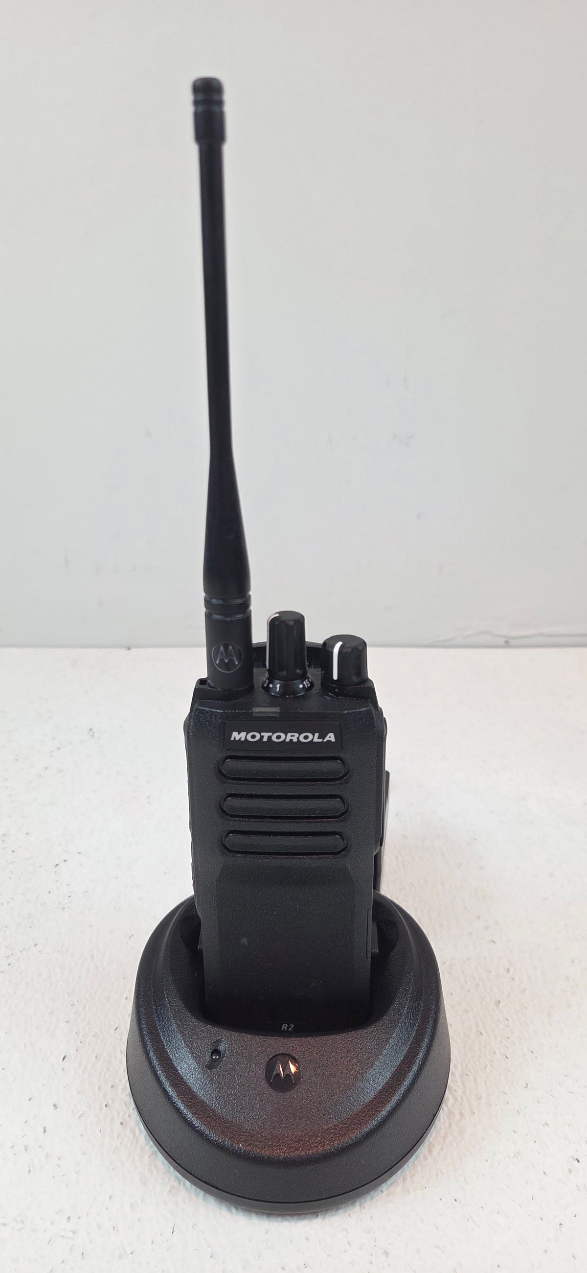 Motorola Portable R2 UHF 403-470 Mhz 64ch 4W