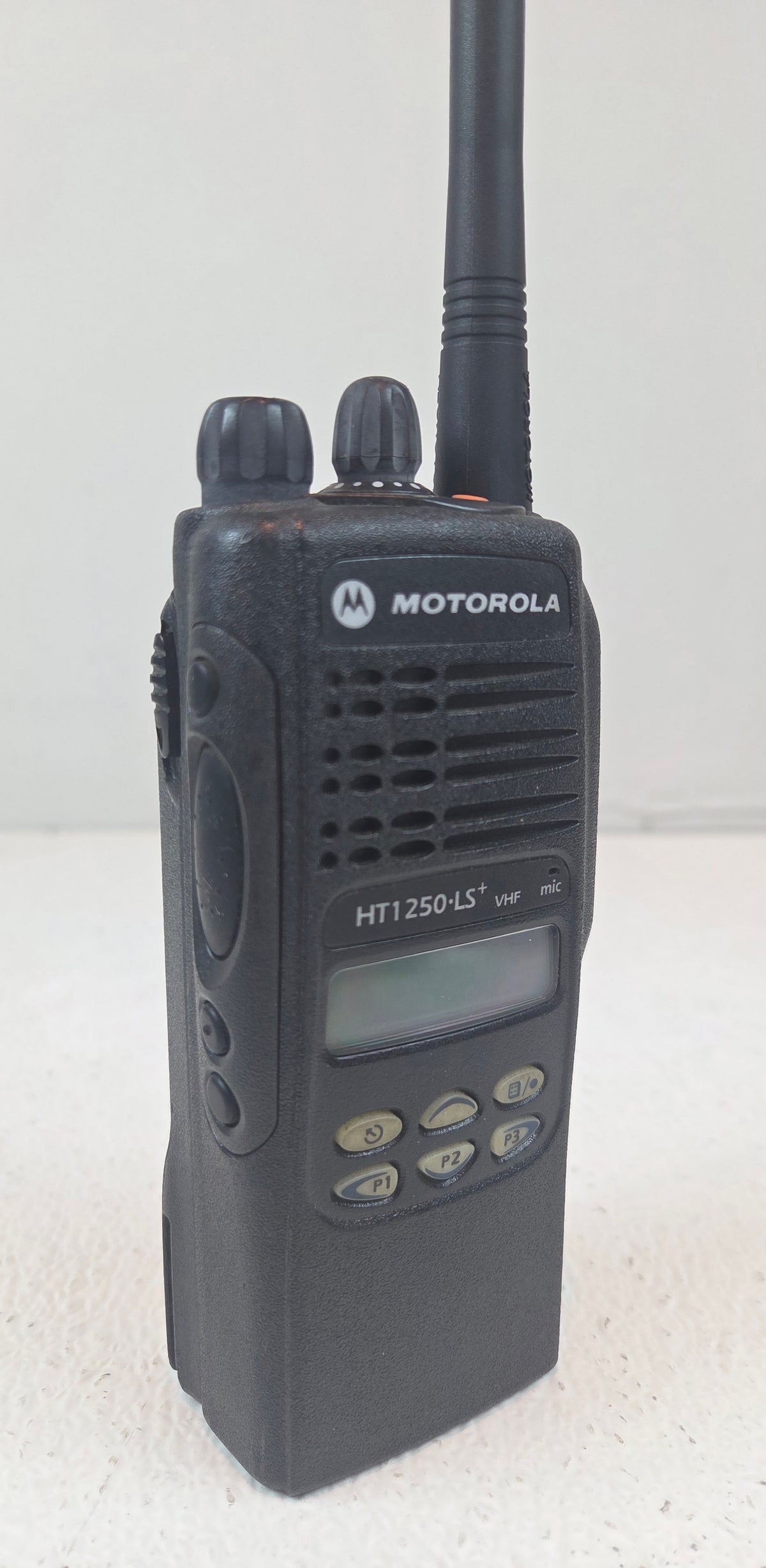 Motorola Portable HT1250 LS+ VHF 136-174 Mhz 32ch 5W (LKP)