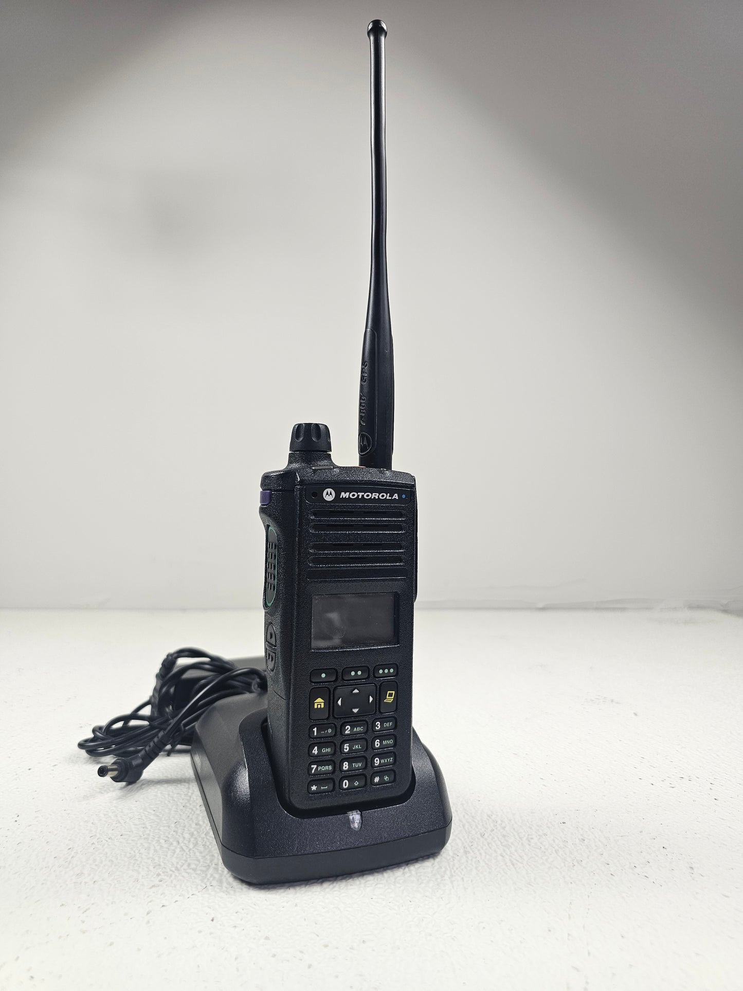 Motorola Portable APX4000 700/800 763-870 Mhz 512ch 3W M3 Single AN