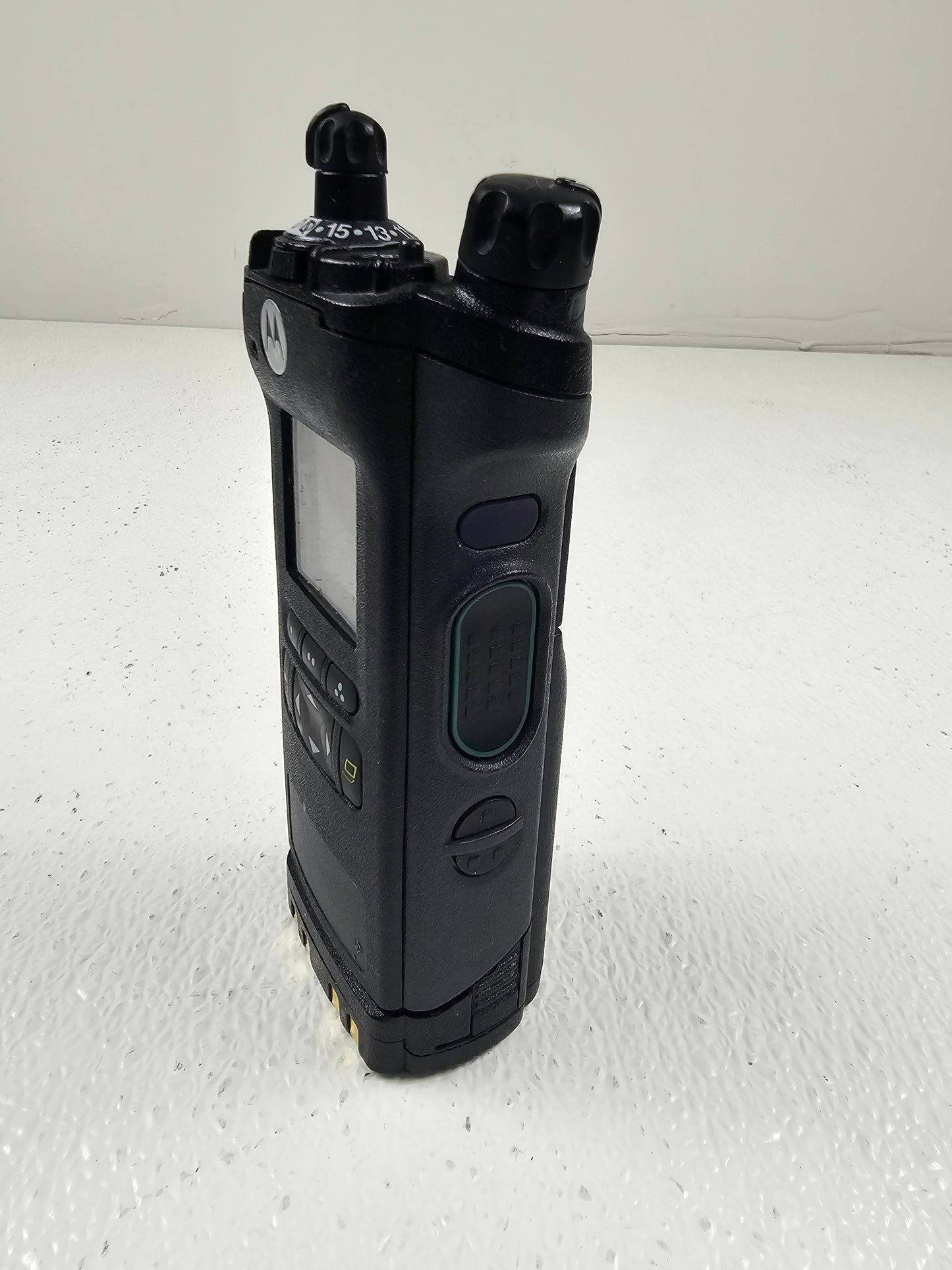 Motorola Portable APX6000 VHF 136-174 1000ch 6W M2.5 BN