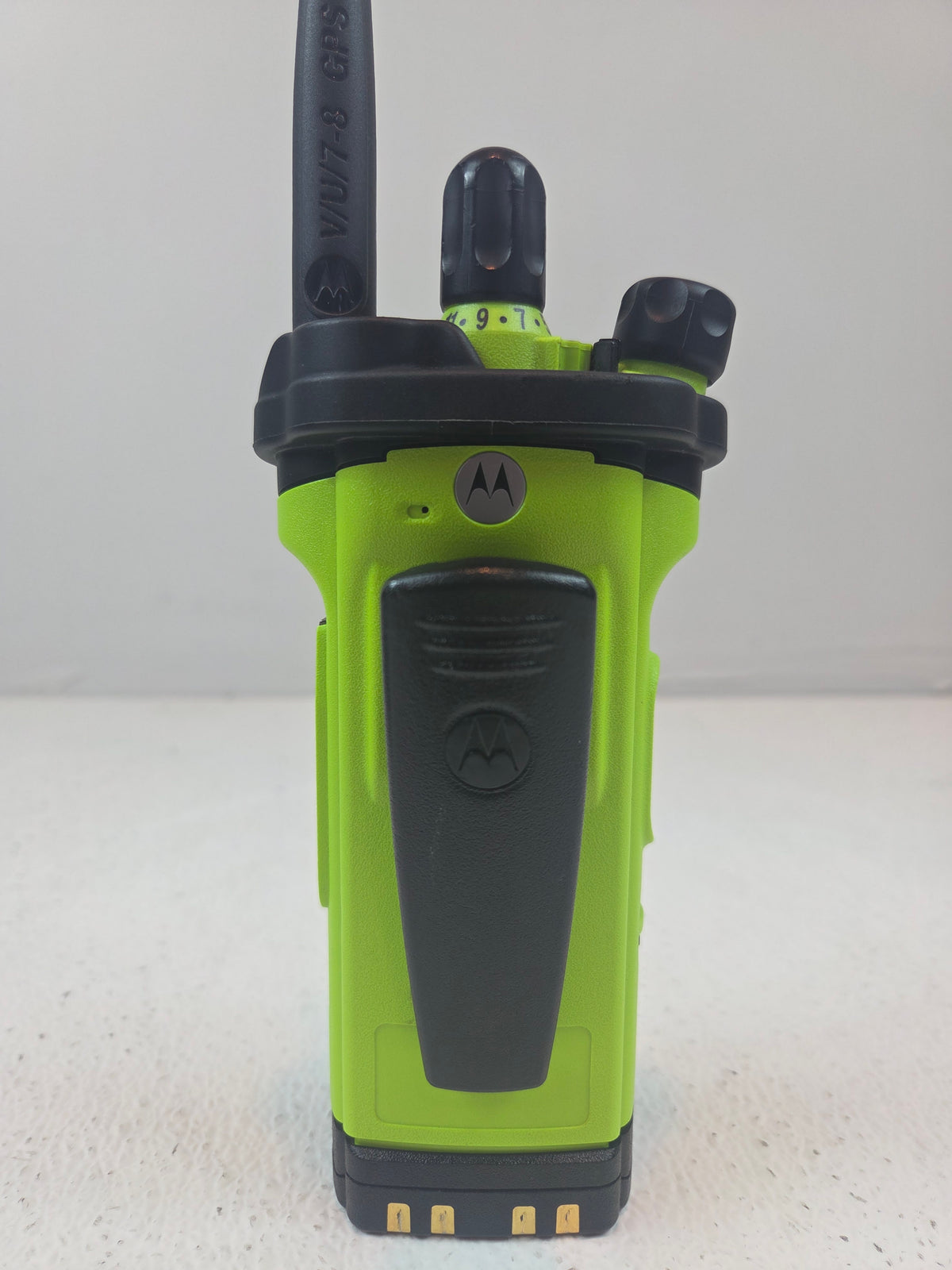 Motorola Portable APX8000XE VHF UHF 7/800 1200ch 6W M1.5 AN