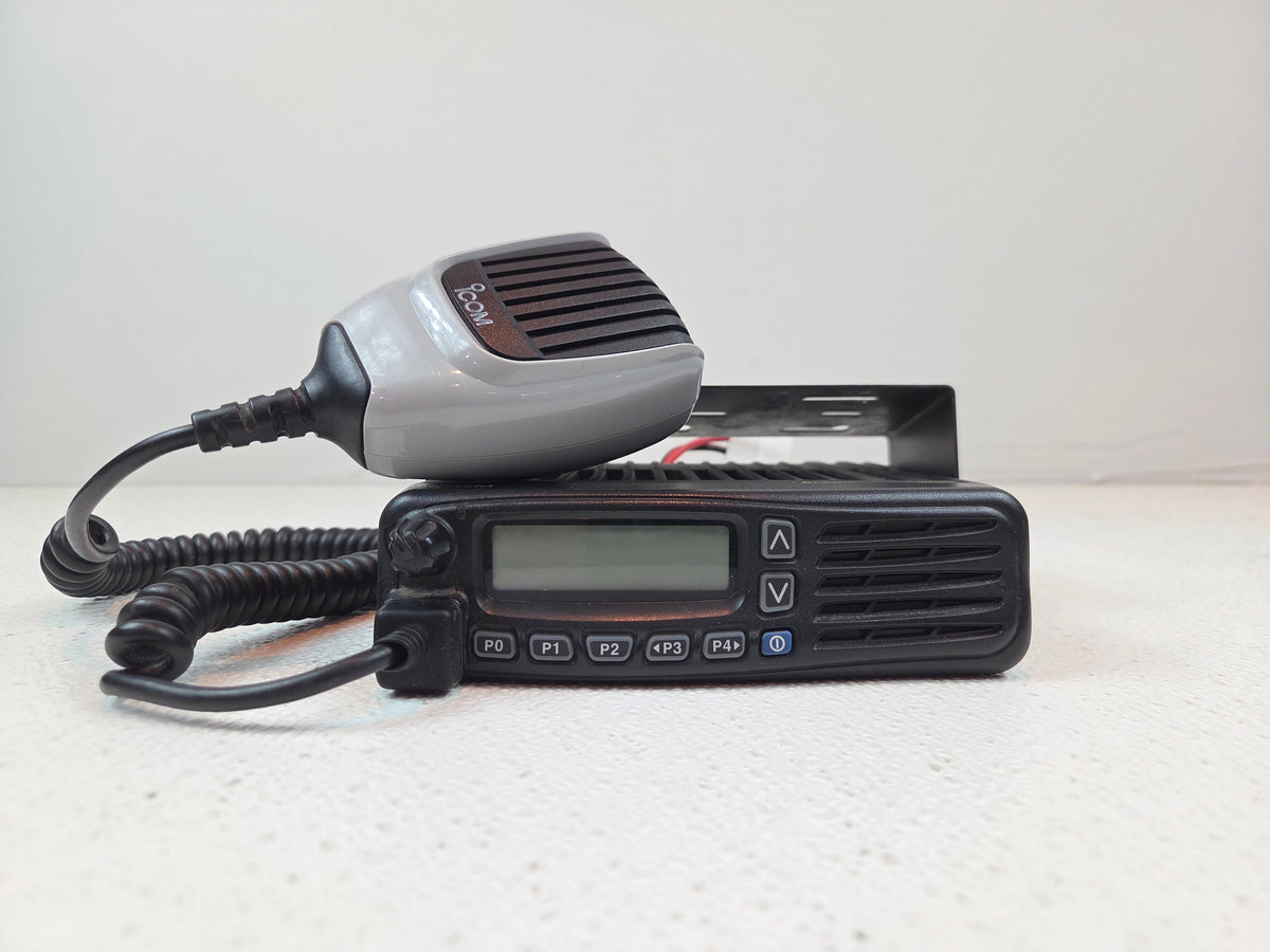 Icom Mobile IC-F6061D 61 AFJ298002 UHF 400-470 Mhz 512ch 45W Display