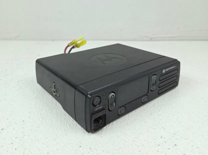 Motorola Mobile CM200D VHF 136-174 Mhz 16ch 25W Analog