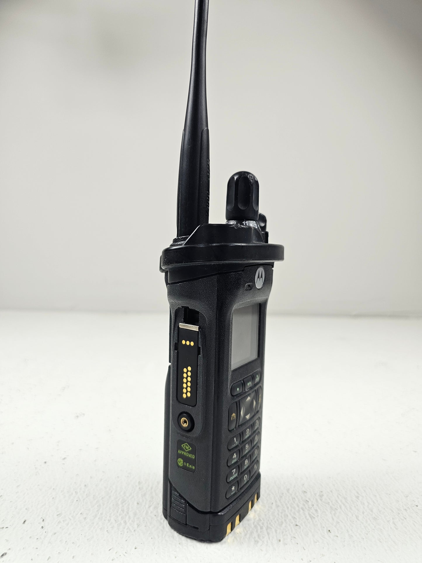 Motorola Portable APX6000XE 700/800mhz 763-870 1000ch 3W M3.5 AN
