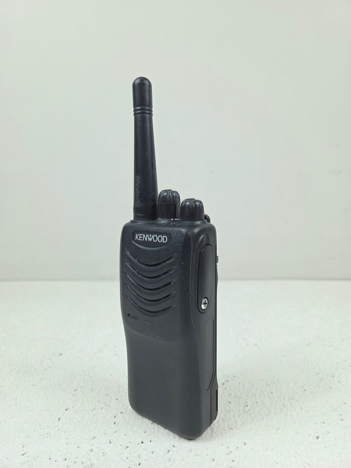 Kenwood Portable TK-3000-1 UHF 440-480 MHz 16ch 4W
