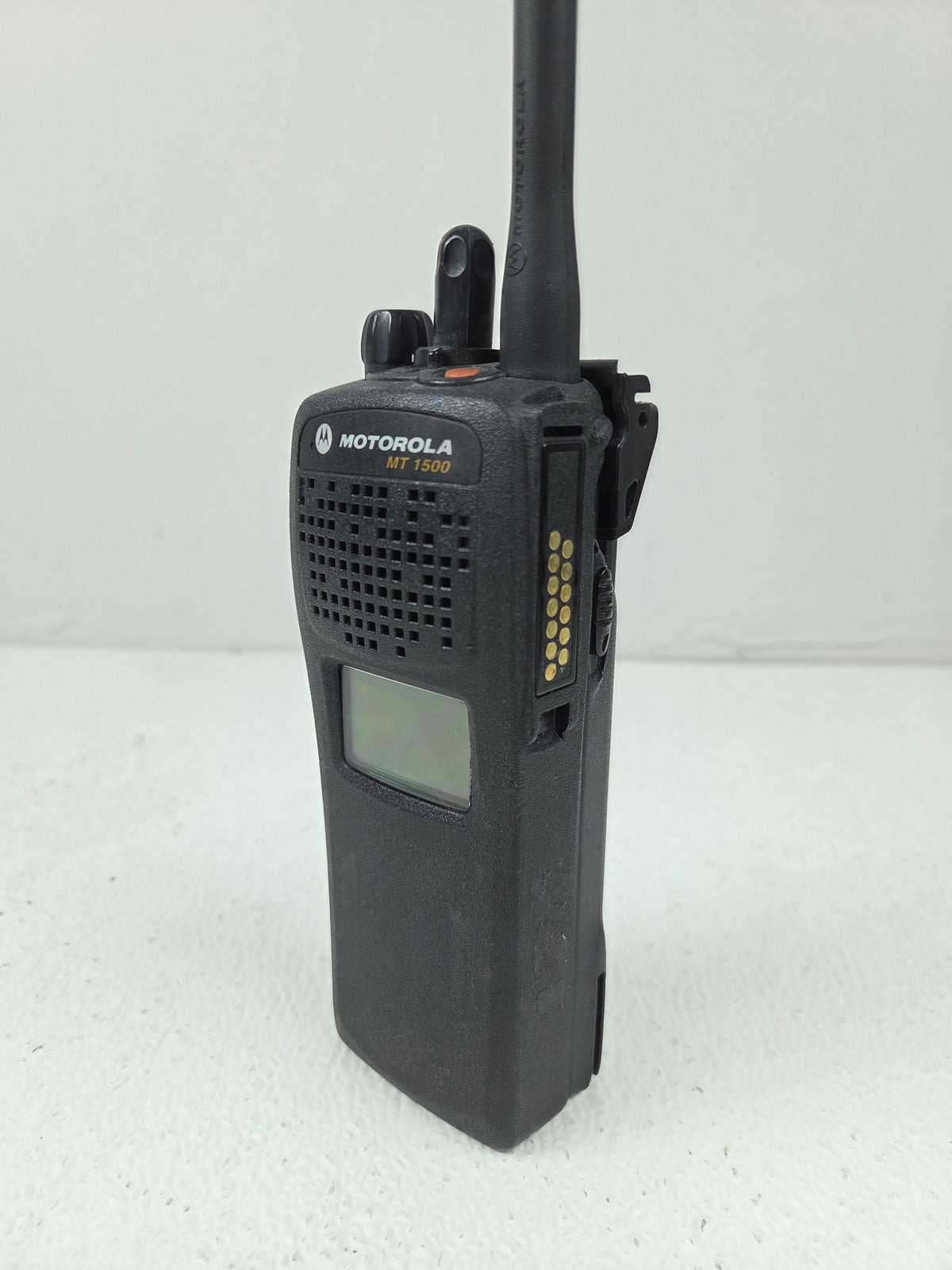 Motorola Portable MT1500 VHF 136-174 Mhz 48ch 5W (Model 1.5)