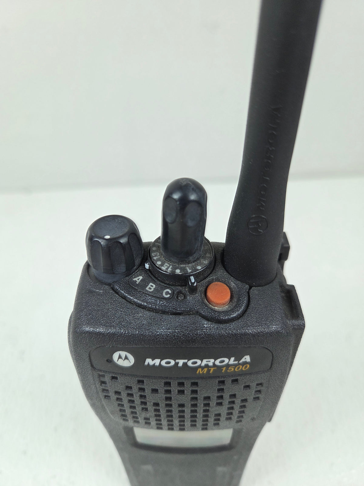 Motorola Portable MT1500 VHF 136-174 Mhz 48ch 5W (Model 1.5)