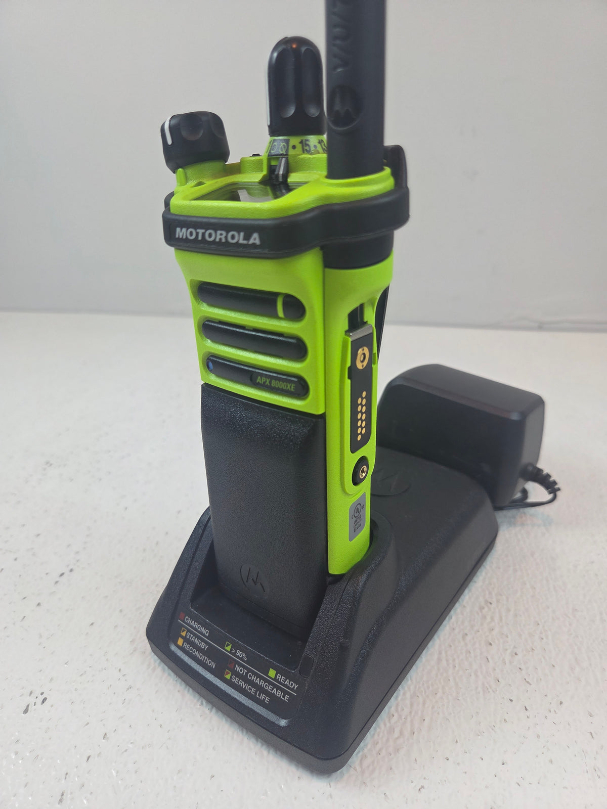 Motorola Portable APX8000XE VHF UHF 7/800 1200ch 6W M1.5 AN