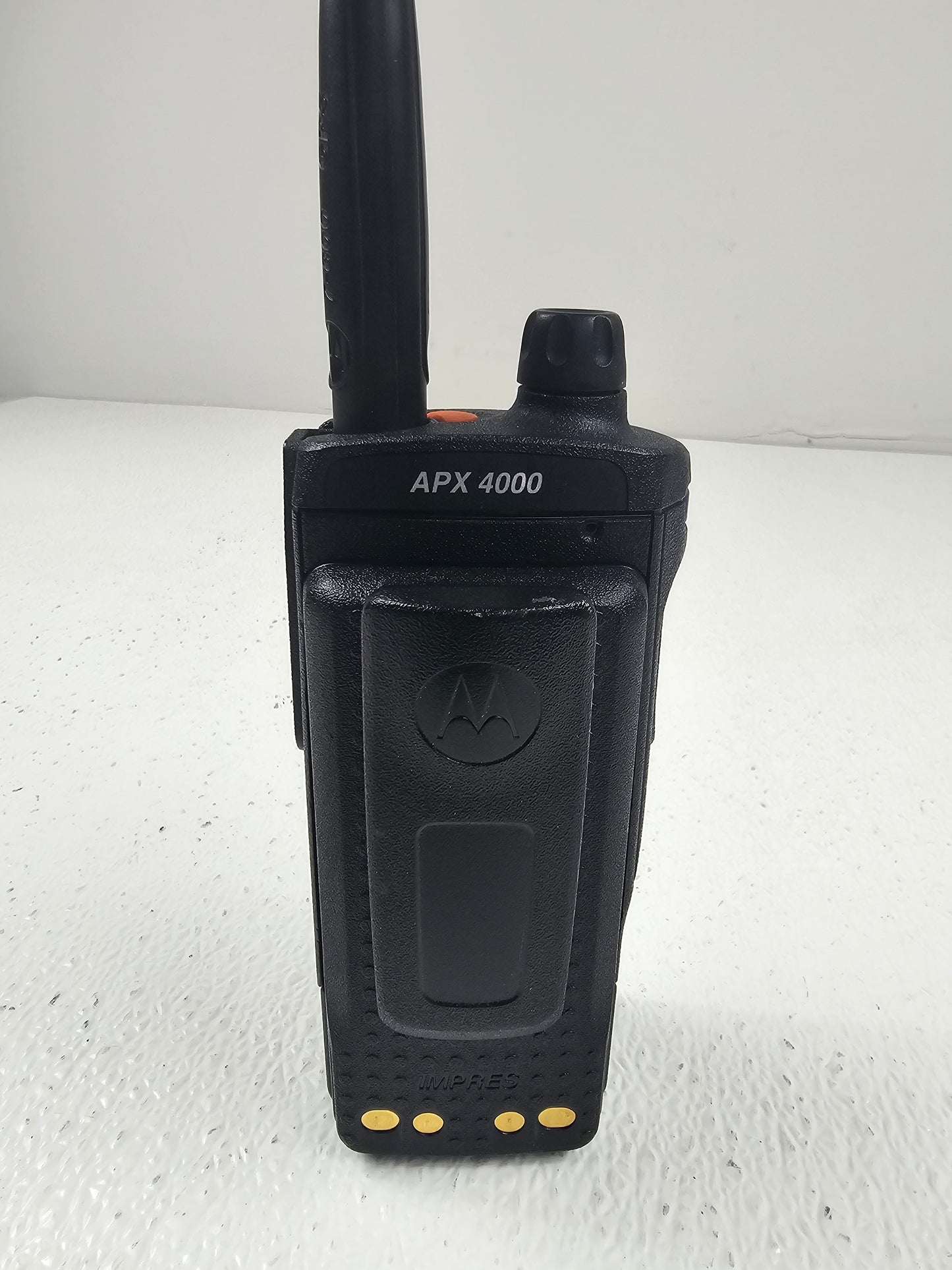 Motorola Portable APX4000 700/800 763-870 Mhz 512ch 3W M3 Single AN