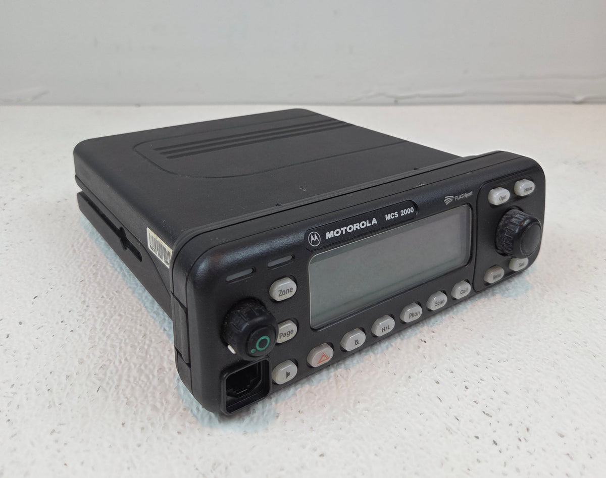 Motorola Mobile MCS2000 UHF 450-520 Mhz 160ch 40W Model 2