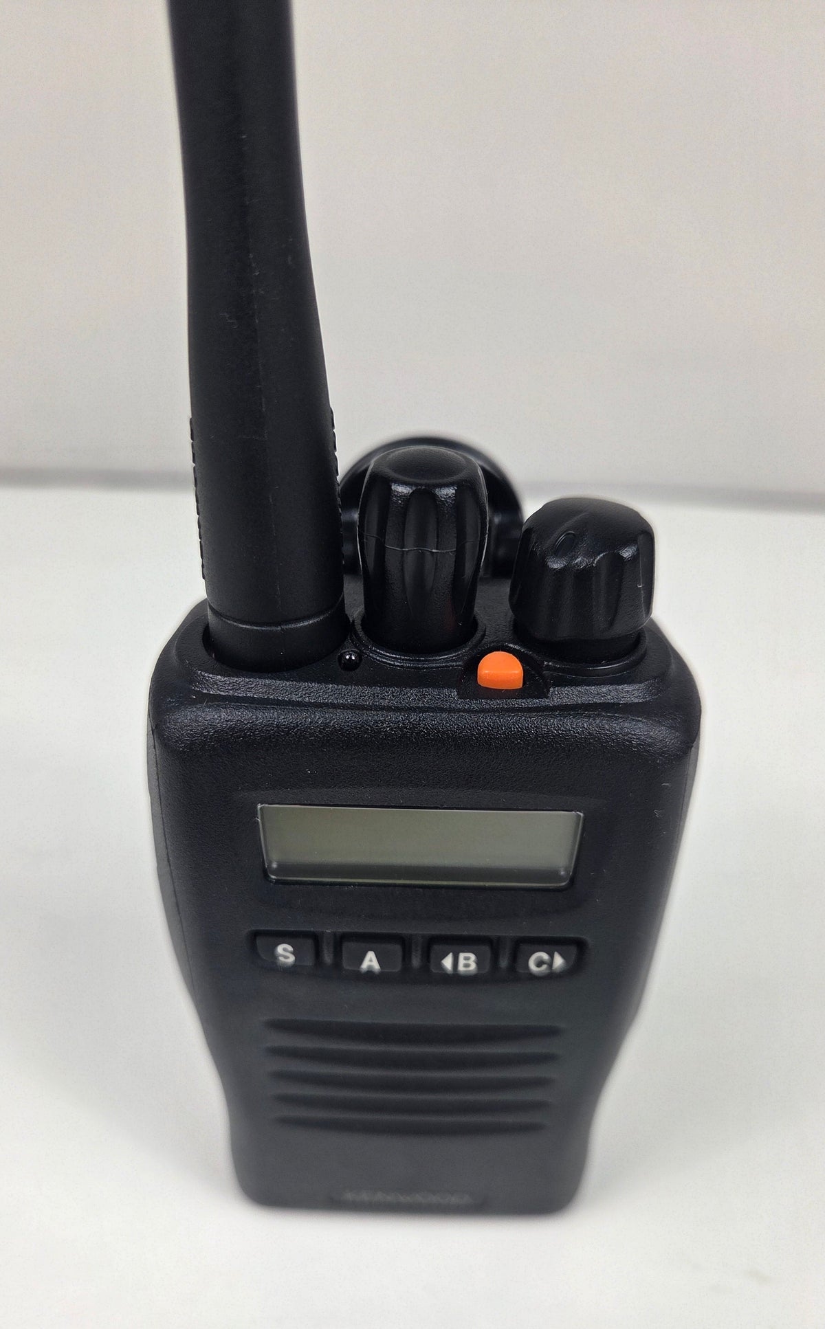 Kenwood Portable TK-2140 VHF 136-174 Mhz 250ch 5W