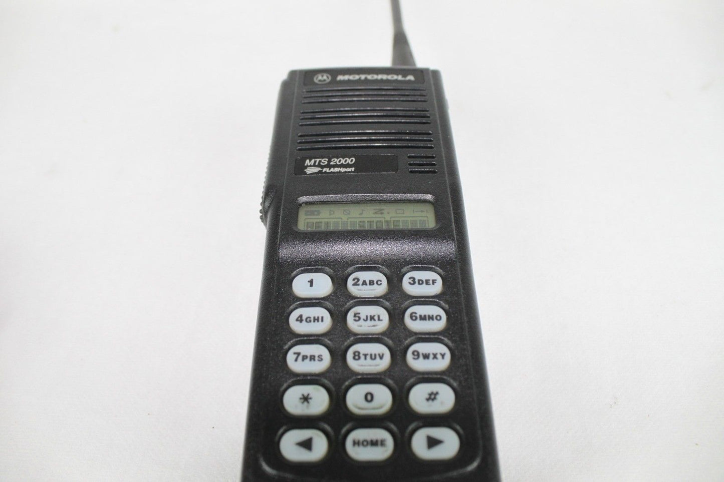 Motorola MTS2000 Model 3 900Mhz Portable Radio