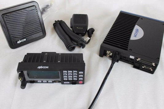 Harris M/A-Com M7300 700MHz Mobile Radio (P25/OpenSky)