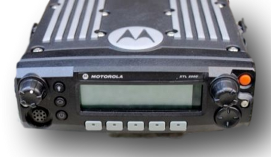 Motorola XTL2500 UHF (450-520MHz) Mobile Radio (40W) - Dash Mount
