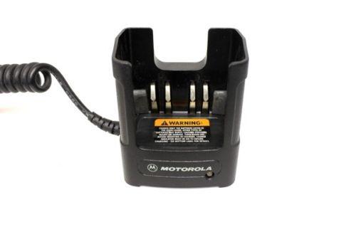 Motorola RLN4883 Vehicle Charger